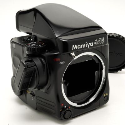 Mamiya 645 Pro Medium Format Camera w/ Pro Prism Finder & Film Back w/120 Insert