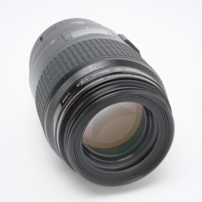 Canon EF 100mm f/2.8 Macro USM Lens