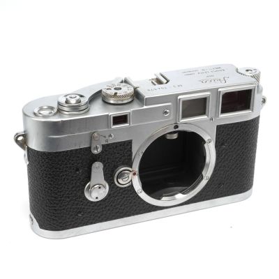 Leica M3 Single Stroke Rangefinder Camera s/n 70XXXX w/Self Timer Chrome