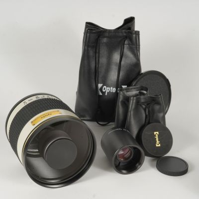 Opteka 500mm f/6.3 DG Mirror Manual Focus Lens w/ Canon EF Mount & 2x Converter